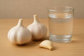 Can garlic water save your gut and skin